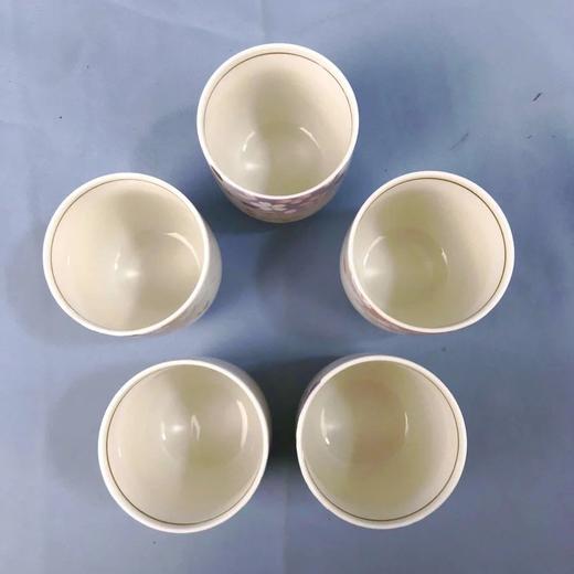 日本宇野千代五色樱花纹茶杯 5枚装 原盒保留 实物见视频 商品图1