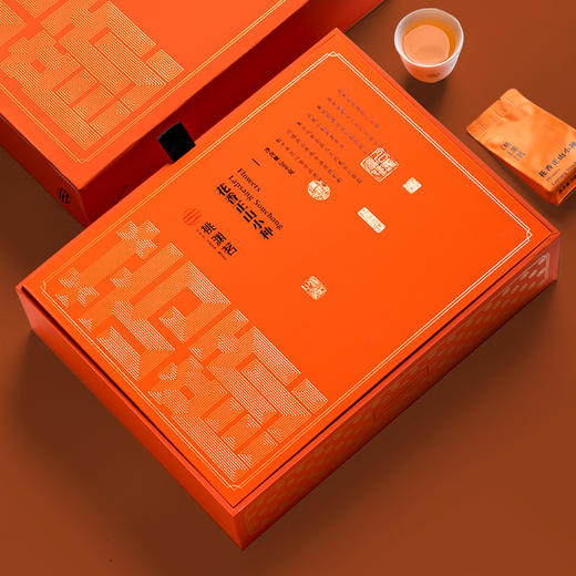 【源自红茶发源地桐木关】桃渊茗 芳颜 一级正山小种 花香红茶 礼盒装 200g/盒 商品图1