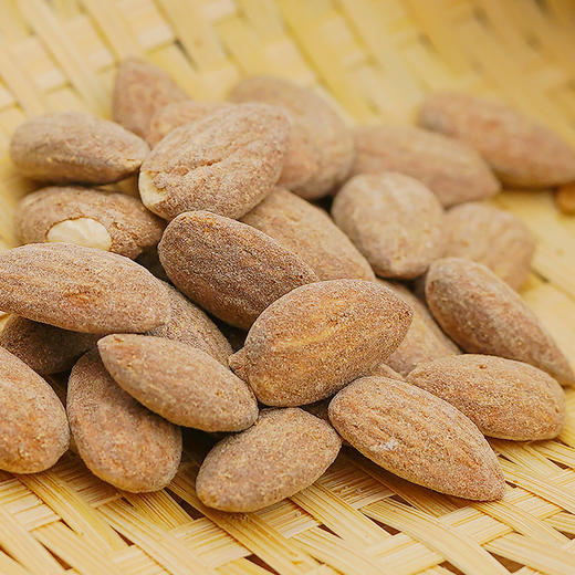 疆果果 藤椒味巴旦木仁 45g*3 新疆 商品图4