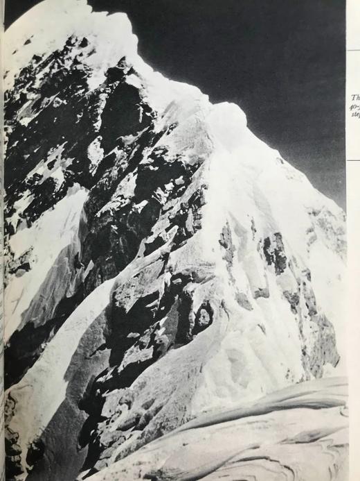 约翰·亨特探险图史-从加德满都到顶峰 数十幅插图 精装18开 商品图8