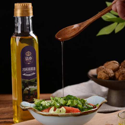 云南玉溪泉乡老磨坊冷榨核桃油280ml 包邮 商品图3
