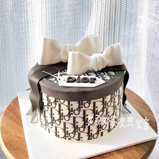 dior奢侈奶油蛋糕 商品图0