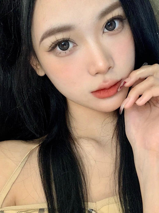 年抛 乌龙啵啵 clairecolor 大直径14.5 着色13.9  同品牌多副更划算选款色板在详情页 灰色混血美瞳 商品图6