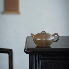 龙德堂陶艺 徐飞制 《黄馨》原矿本山青段 260 cc