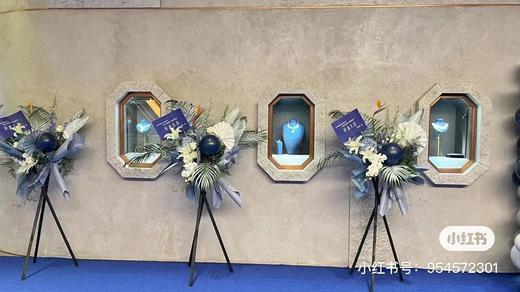 满298包物流不包快递【琳琅】开业木三角架 20个/捆（铁环/塑料扣）（团购下单更划算）/三脚架 商品图6