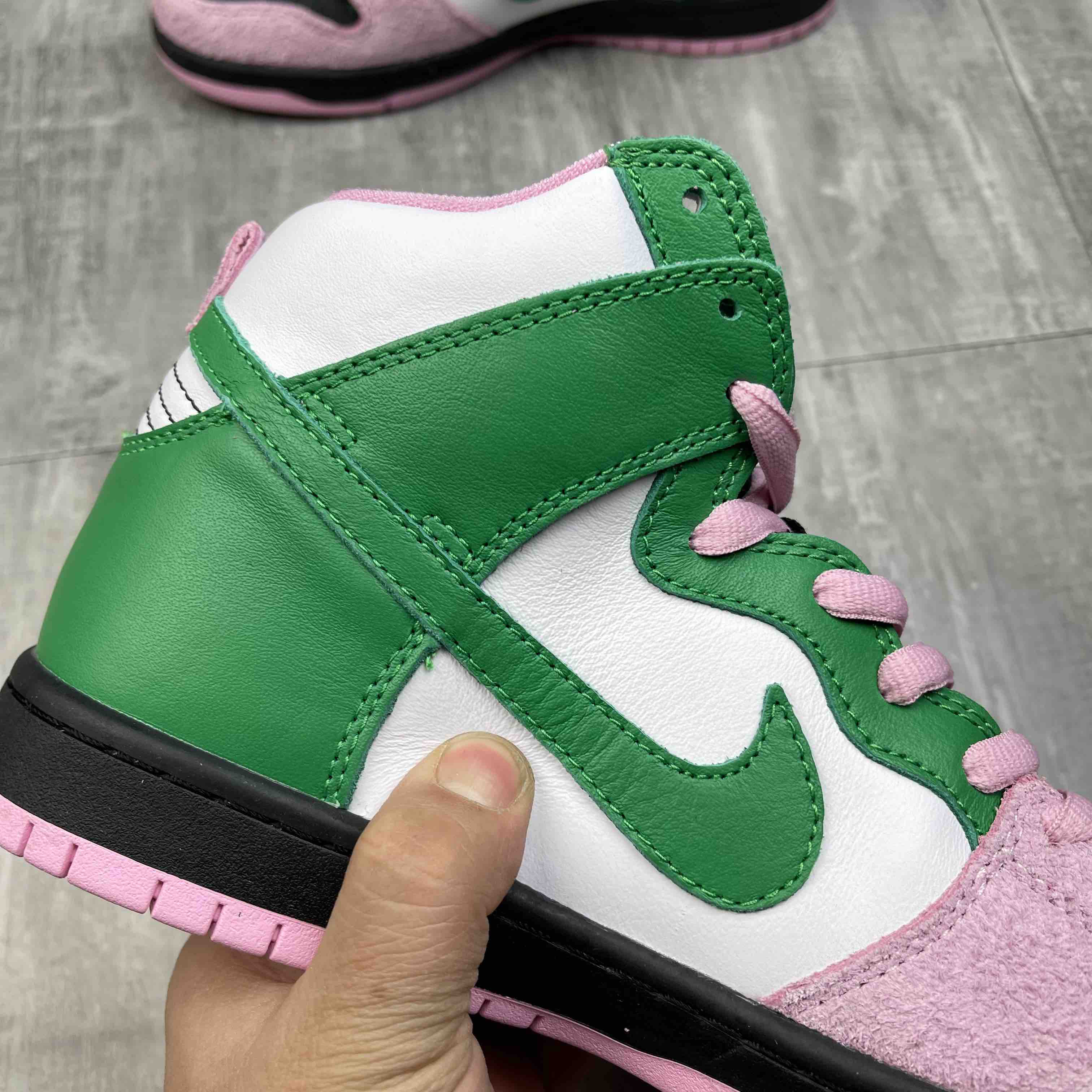 sb dunk high pro prm " 王一博同款 高帮 负片反转 黑粉绿 运动休闲