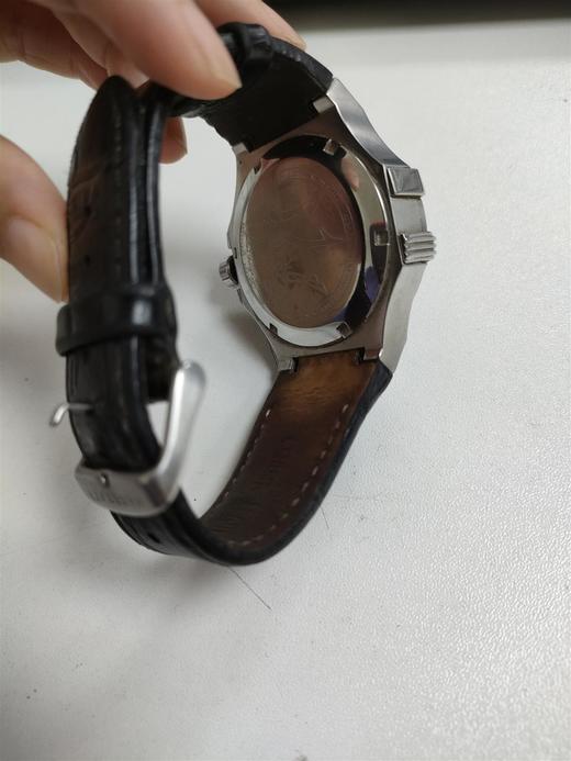 2017040331053  玛莎拉蒂MASERATI	【品牌让利】MASERATI镂空机芯休闲机械男士手表（无盒）【脏污划痕，皮带发黑褶皱】 商品图3