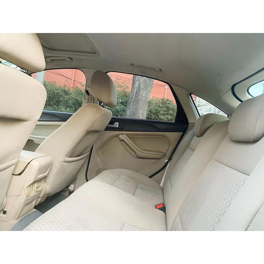 福特 福克斯 两厢 1.8L 自动时尚型 【长租-北京】 商品图7