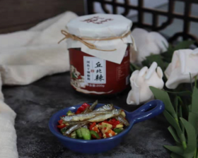 倪老腌丘北辣牌河鱼干辣椒酱200g/瓶