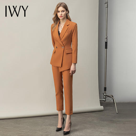 IWY/焦糖色时尚不规则通勤女士西装套装 CP11375 商品图8