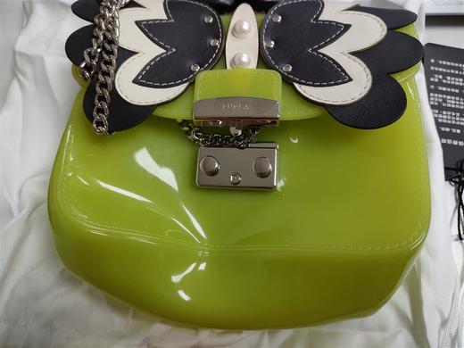 8034022055313  FURLA   CANDY 新款女包蝴蝶造型迷你果冻斜挎包 宽17cm*高 12cm*厚7cm【压痕】 商品图2