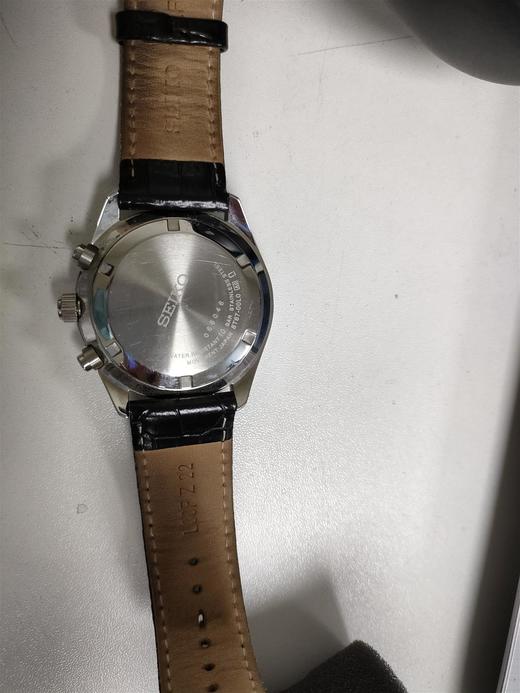 SSB383P1   精工SEIKO 运动商务三眼计时钢带石英表礼盒套装（没电）【瑕疵看图】 商品图2