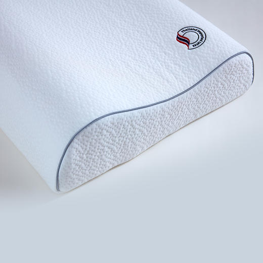 梦洁黑金泰国乳胶枕 商品图1