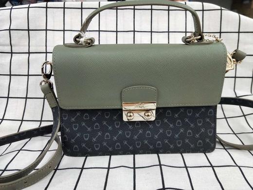 6924621641654Why 同款时尚牛皮配印花精致斜挎手提包女包长宽高21*5*15cm【轻微划痕】 商品图0