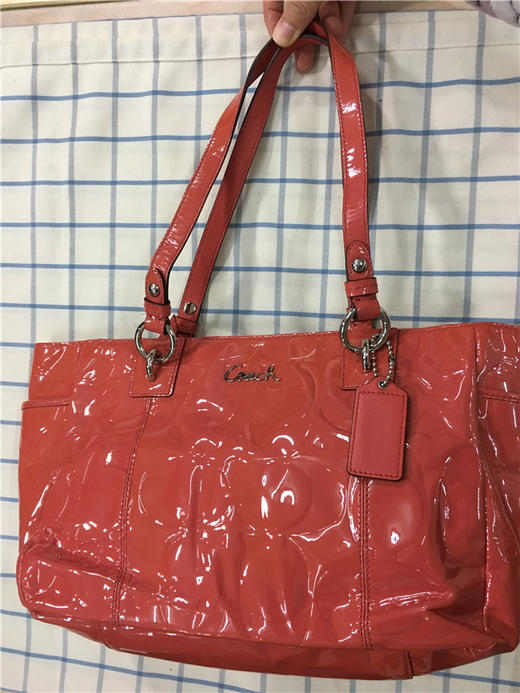 885135718255 蔻驰COACH女款浅红时尚手袋（脏污、染色） 商品图0