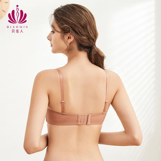 贝佳人新品抹胸式模杯防走光内衣女软钢圈上托聚拢文胸BW942053 商品图3