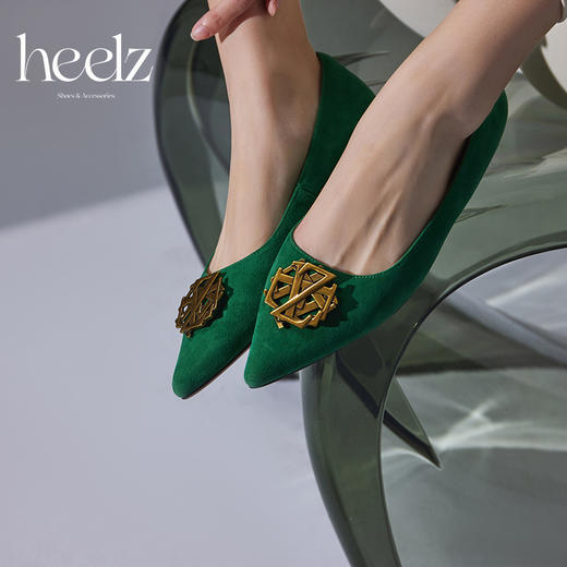 heelz设计师手工鞋履｜ 15mm 3D立体字母饰扣平底鞋 商品图1