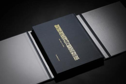 《歙县程氏钟鼎彝器款识》
程霖生藏器，徐乃昌藏拓
出版：国家图书馆出版社2021.12
书号：9787501372850
装帧：精装8开224页
定价：980元
预售价568元。 商品图2