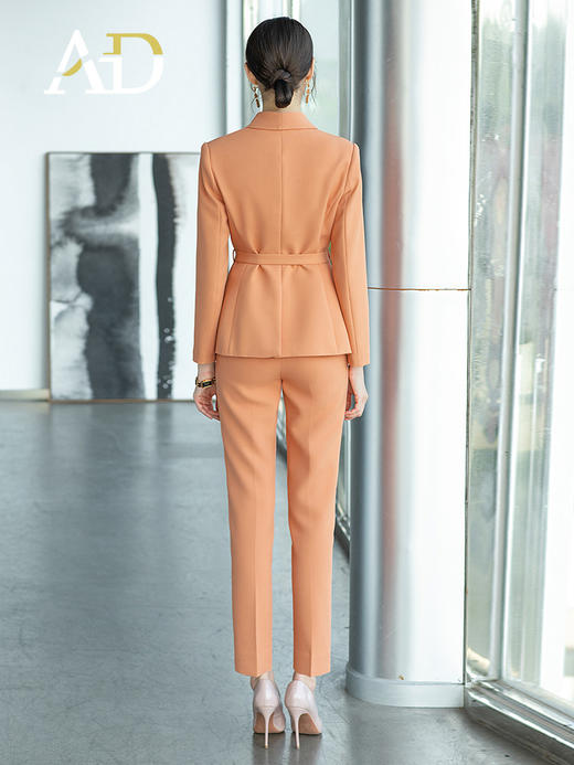 新款女装高端名媛职业套装女西服播音艺考主持人正装 商品图3