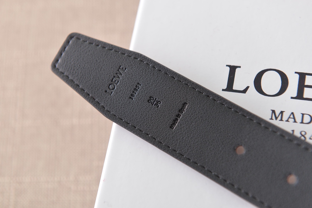 跨年售后 罗意威女士正反两面用腰带 yjy 212160