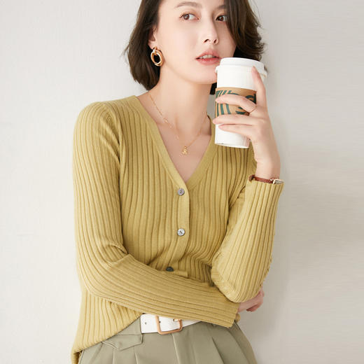 外套女V领宽松针织小开衫外搭薄款v领修身薄款毛衣简约短款上衣夏纯色针织衫 商品图5