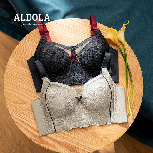雅黛丽内衣大胸显小胸罩女无钢圈薄款性感收副乳防下垂撞色女文胸 商品图4