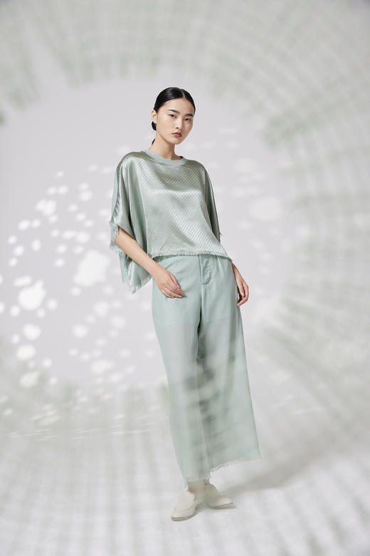 流苏边轻薄休闲裤 SJF18K354C 商品图2