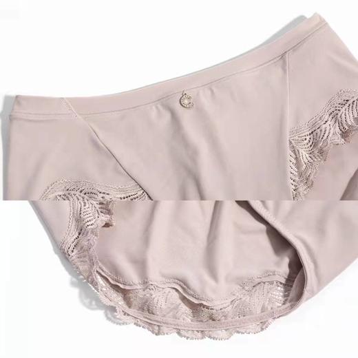 安莉芳旗下Comfit红内裤女本命年蕾丝拼接立体裁剪中腰大码三角裤头C29281 商品图3