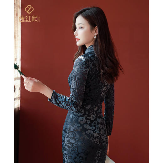 逸红颜 木兰 复古丝绒旗袍秋季新款开叉连衣裙*雅气质修身显瘦 商品图4