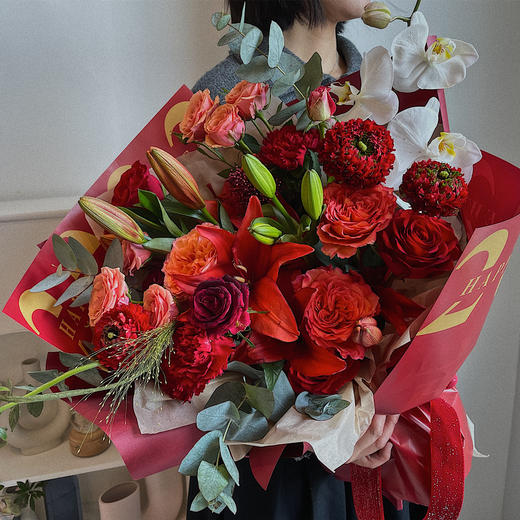 锦上添花 · 年宵花束（鲜花款） 商品图0