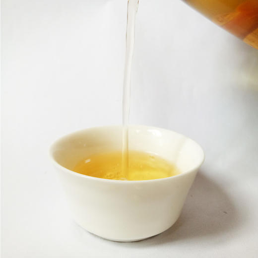 普洱生茶丨祺丰源 2020年 紫茶 357克/饼 商品图3