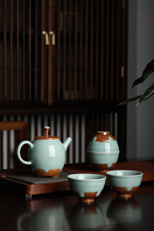 龙泉青瓷 跳刀粉青茶具 商品图1