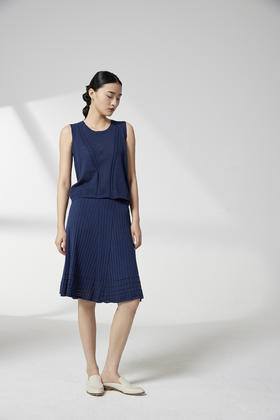 A字抽条针织半裙 SJS94W108K