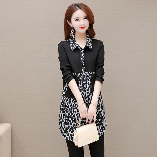 WE AW2216时尚印花风衣外套大码气质优雅大衣 商品图4