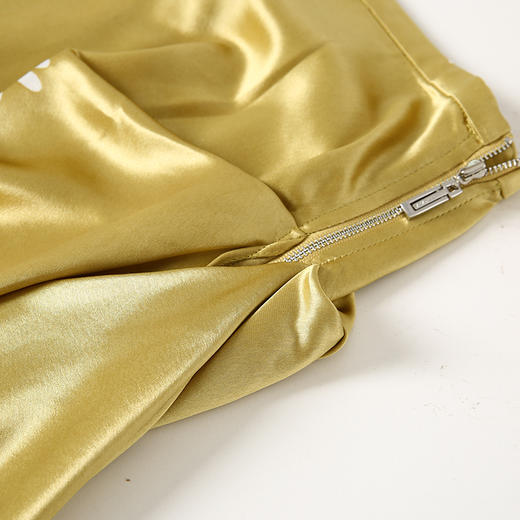 VIMAGE纬漫纪春季新款时尚印花包臀开叉中长款半身裙女裙V1706309 商品图7