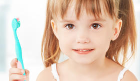 【育儿分享】宝宝什么时候开始刷牙合适？