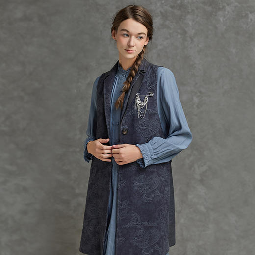 Famecoco范可儿灰色中长款马甲春重工刺绣开衫外搭F221CA003 商品图0