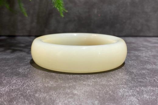 【御珠宫坊·传承系列】羊脂白玉手镯56.5mm 商品图7