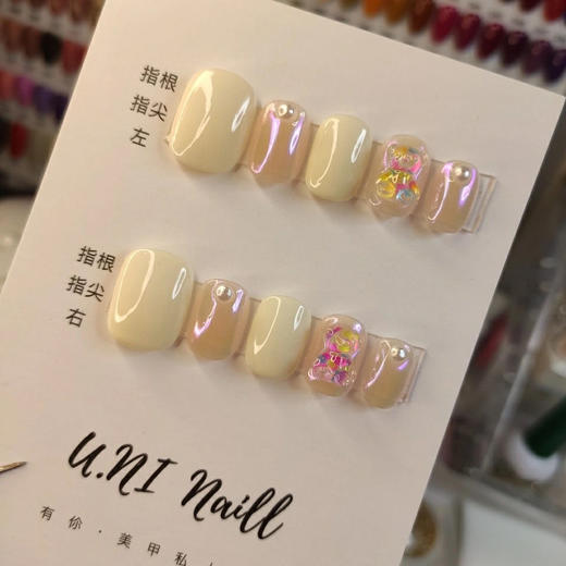 特价美甲成品小清新糖果极光小熊甲可拆卸防水穿戴甲学生纯手工光 商品图2