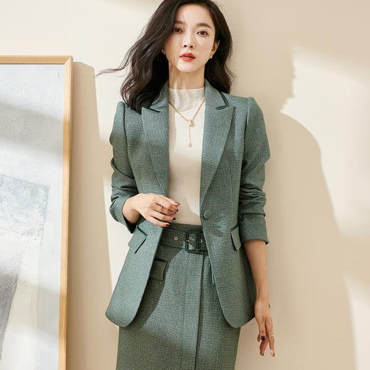 剩S 米思阳2025春季新款时尚通勤OL西装暗格修身显瘦一粒扣外套0205 商品图0