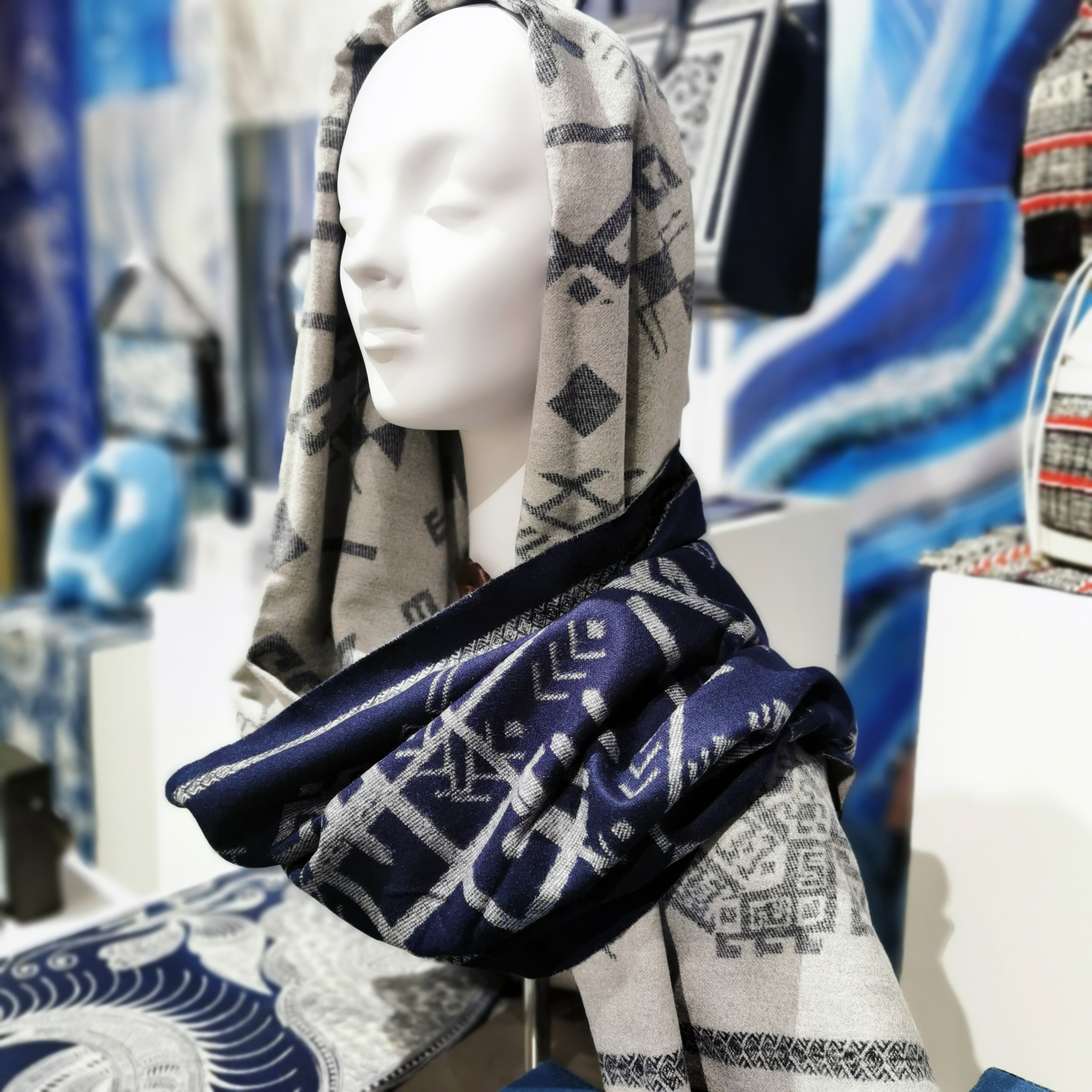 深山集市 黎锦蛙纹围巾190cm*62cm