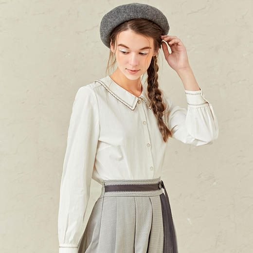 Famecoco范可儿灯笼袖女上衣春装娃娃领衬衫F221BA012 商品图1