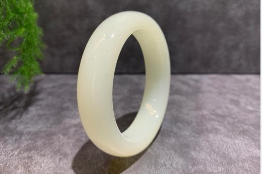 【御珠宫坊·传承系列】羊脂白玉手镯57mm 商品图4