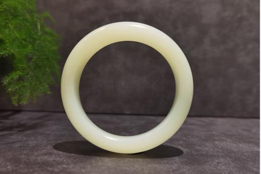 【御珠宫坊·传承系列】羊脂白玉手镯57.8mm 商品图5