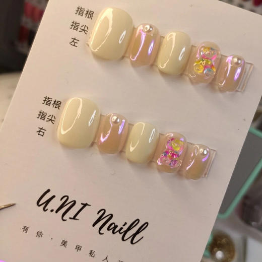 特价美甲成品小清新糖果极光小熊甲可拆卸防水穿戴甲学生纯手工光 商品图0