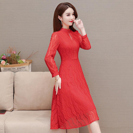 YWE M21317蕾丝连衣裙修身气质大码女人味裙 商品图4