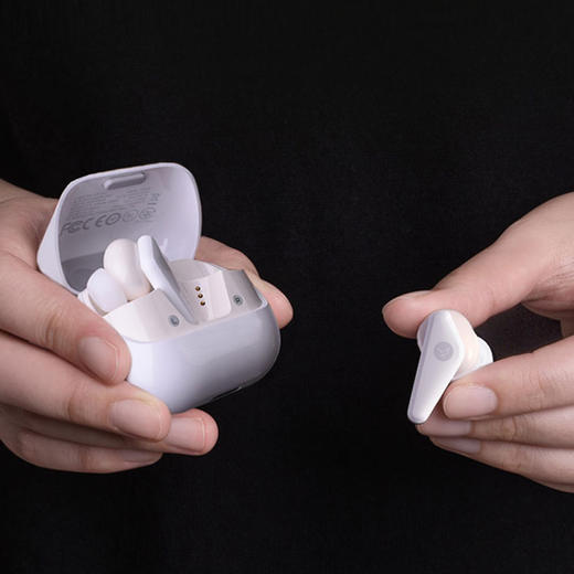 Libratone小鸟 AIR Color 真无线入耳式耳机 商品图2