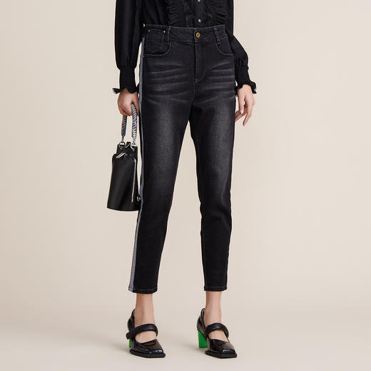 MIIDII谜底2022春新款舒适紧身显瘦九分裤小脚牛仔裤女221MK0015 商品图0