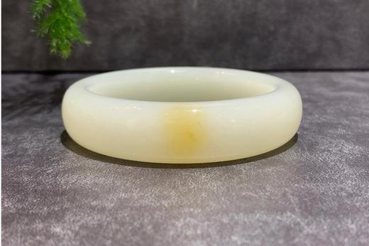 【御珠宫坊·传承系列】羊脂白玉手镯57mm 商品图0