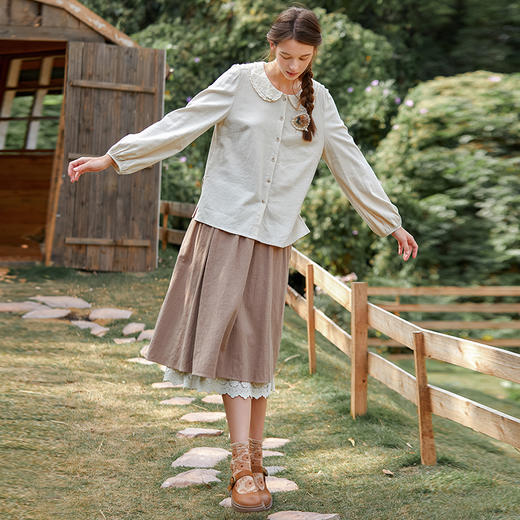 famecoco范可儿洋气春装女衬衫法式别致上衣F221BH008 商品图1